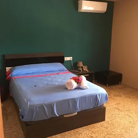 Casita De Los Almendros Сasa de vacaciones